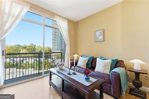 2626 Peachtree Rd NW #1006, Atlanta, GA 30305