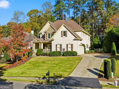 150 Stoney Ridge Dr, Johns Creek, GA 30022