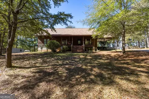337 Searcy Dr, Juliette, GA 31046