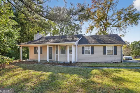 3713 Red Rose Ct, Loganville, GA 30052