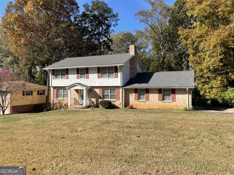 1215 Sharonton Dr, Stone Mountain, GA 30083