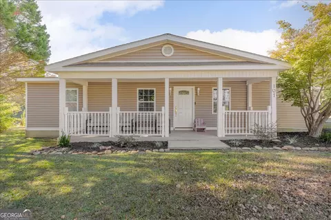 107 Chisom Trl, Bonaire, GA 31005
