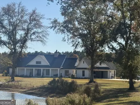 1665 Walke Dairy Rd, Dublin, GA 31021
