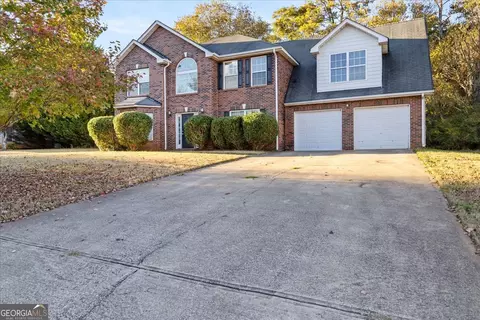 529 Trotters Ln, Mcdonough, GA 30252