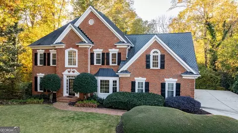 15 Vickwood Ct NE, Marietta, GA 30068