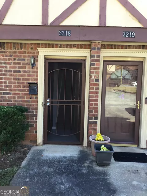 3218 Abbeywood Dr, Decatur, GA 30034