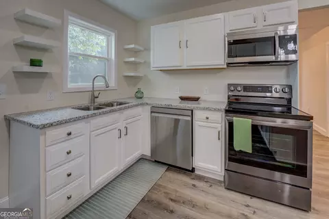 110 Forrest Ave, Jackson, GA 30233 photo 8