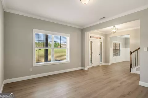 Living - 73 Elys Rdg, Newnan, GA 30263 photo 2 of 8