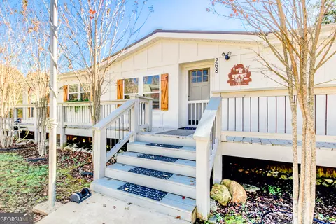 268 Cedar Valley Dr, Wedowee, AL 36278