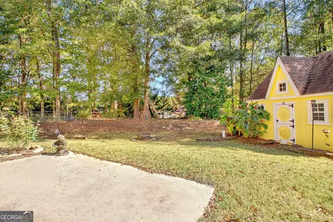 Exterior - 2040 Elm Grove Ln, Hampton, GA 30228 photo 5 of 13