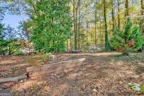 Exterior - 2040 Elm Grove Ln, Hampton, GA 30228 photo 9 of 13