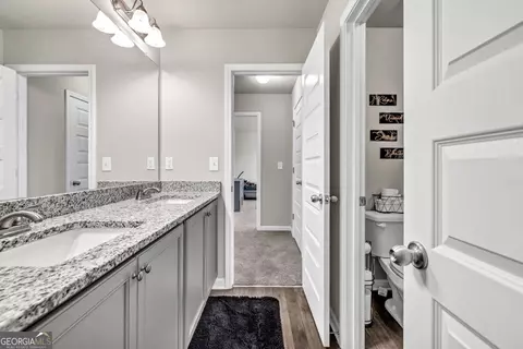 Entry Way - 233 Jim Daws Rd, Monroe, GA 30655 photo 7 of 9