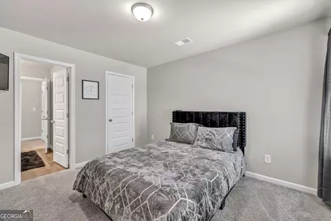 Bedroom - 233 Jim Daws Rd, Monroe, GA 30655 photo 2 of 5