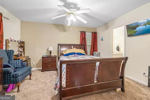 Bedroom - 190 Sunset Oaks Dr, Cornelia, GA 30531 photo 1 of 6