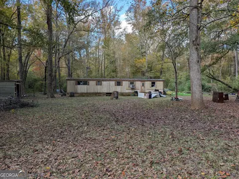 216 Deerwood Cir, Griffin, GA 30223