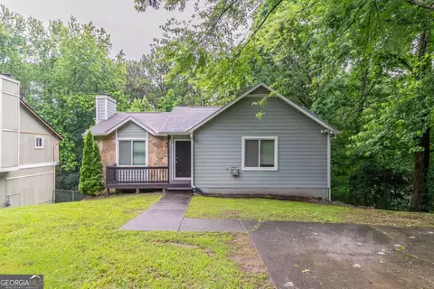 2654 Laurel View Dr, Snellville, GA 30039