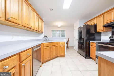 Kitchen - 250 Old Pond Rd, Lagrange, GA 30241 photo 1 of 4