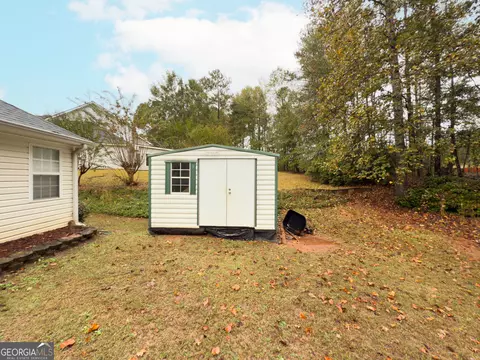 Exterior - 250 Old Pond Rd, Lagrange, GA 30241 photo 6 of 6