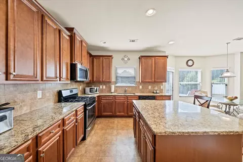Kitchen - 108 Christopher Michael Ln, Hampton, GA 30228 photo 1 of 4