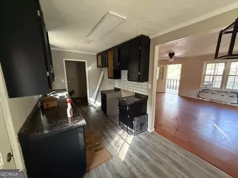 Kitchen - 205 Willow Rd, Thomaston, GA 30286 photo 1 of 2