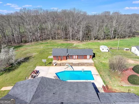 Exterior - 417 Pulliam Ln, Royston, GA 30662 photo 4 of 4