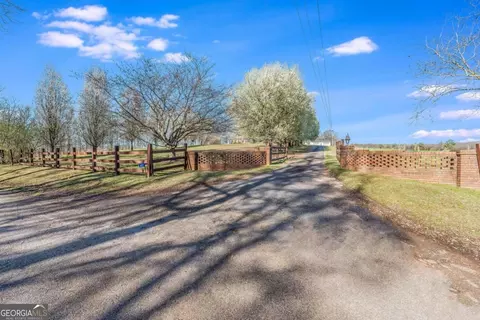 Other - 417 Pulliam Ln, Royston, GA 30662 photo 2 of 9