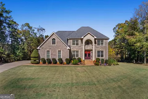 2202 Escalade Ct, Conyers, GA 30094