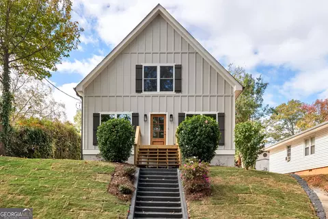 8 Richard Allen Dr, Newnan, GA 30263