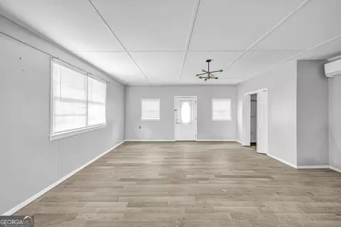 Living - 2203 Willoby Ct, Morrow, GA 30260 photo 2 of 3