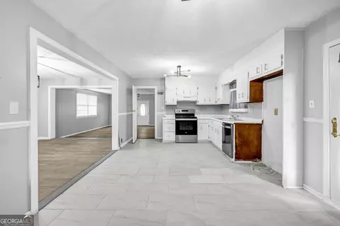 Other - 2203 Willoby Ct, Morrow, GA 30260 photo 5 of 8