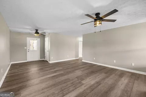 Living - 243 Malcom Rd, Covington, GA 30014 photo 5 of 6