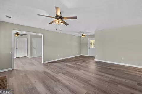 Living - 243 Malcom Rd, Covington, GA 30014 photo 4 of 6
