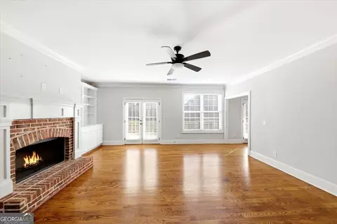 Living - 172 Shellbark Dr, Mcdonough, GA 30252 photo 3 of 7
