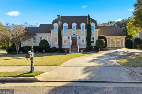 Exterior - 172 Shellbark Dr, Mcdonough, GA 30252 photo 2 of 11