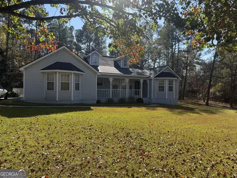 318 Graham Woods Ct, Gray, GA 31032