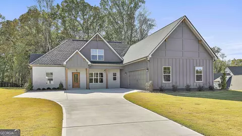 82 Starr Pl #21, Newnan, GA 30263