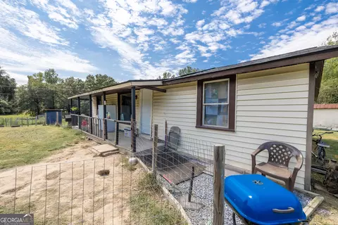 92 Davis Loop, Kingston, GA 30145