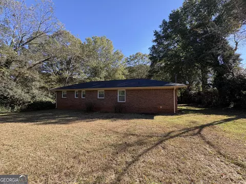 Exterior - 511 E Marable St, Monroe, GA 30656 photo 1 of 1