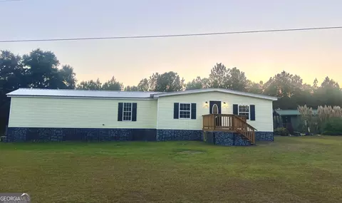1805 Bell Line Rd, Eastman, GA 31023