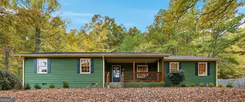 83 Amberidge Dr NW, Cartersville, GA 30121