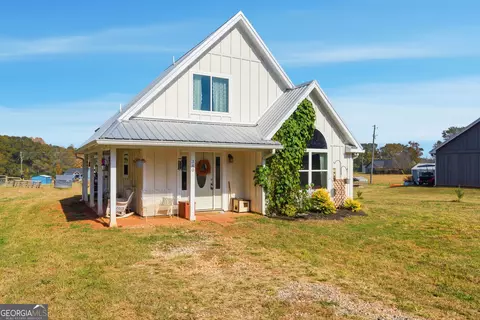 340 Mcfarlin Blvd, Carnesville, GA 30521