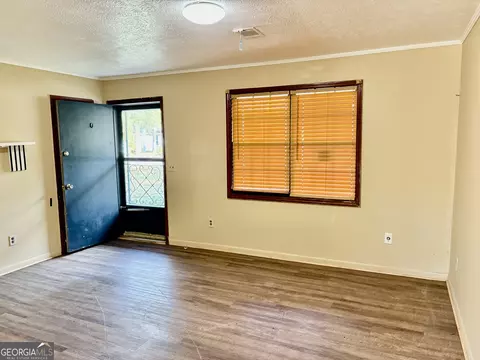 Living - 125 Marshall, Dublin, GA 31021 photo 1 of 1