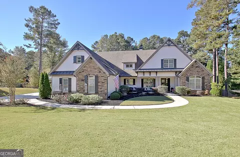214 Northwynn Dr, Sharpsburg, GA 30277