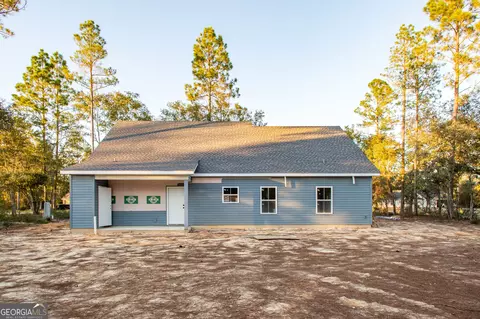 Exterior - 4861 Stanfield Cir, Blackshear, GA 31516 photo 5 of 5