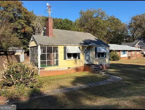 76 Fayetteville Rd, Fairburn, GA 30213