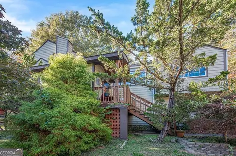 3967 Fairington Dr, Marietta, GA 30066