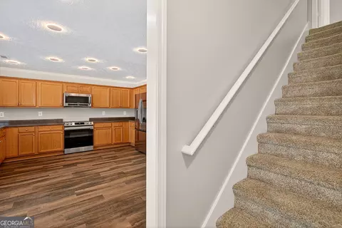 Entry Way - 220 Windpher Rdg, Hampton, GA 30228 photo 4 of 4