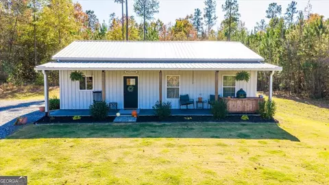 1872 Smith Rd, Forsyth, GA 31029