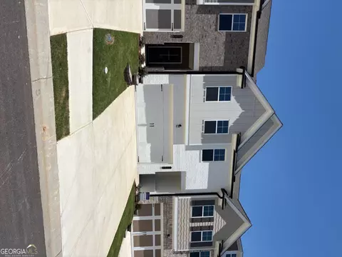 5286 Fox Den Rd, Oakwood, GA 30566