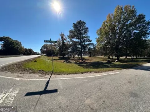 101 Recreation Rd, Eatonton, GA 31024